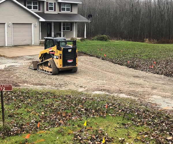 Grading Contractors in Green Bay Red's Excavating Inc WI